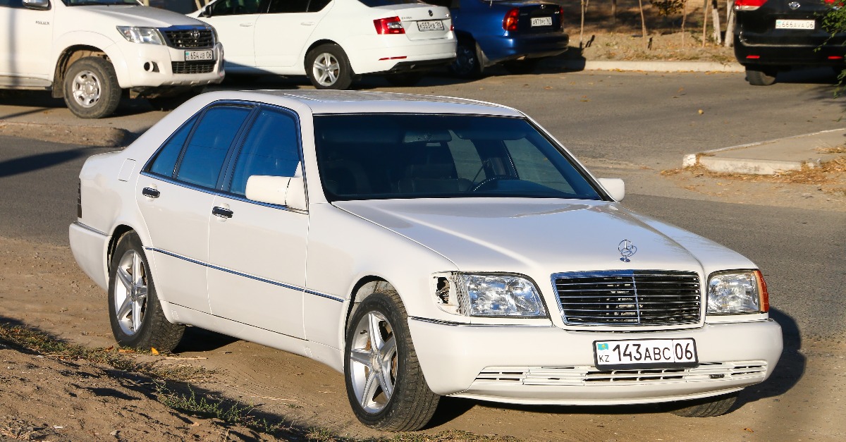 Mercedes Benz S class 192951348 fb link