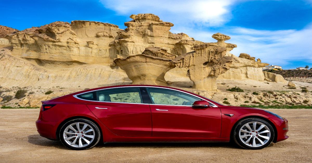 Model 3 174732118 fb link normal none