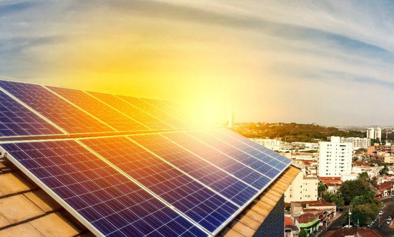 在亞太地區，各國政府的政策支持進一步推動太陽能發電系統等重要可再生能源市場的快速發展。（圖／123RF）