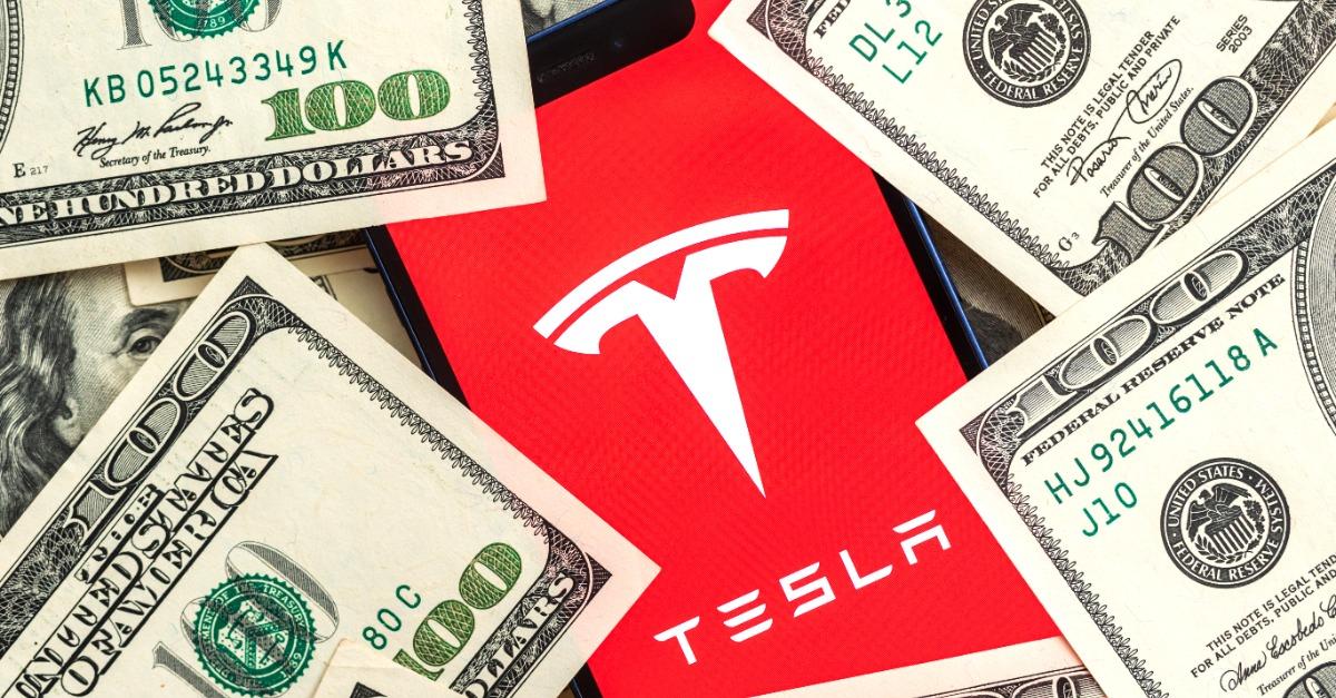 TESLA 4