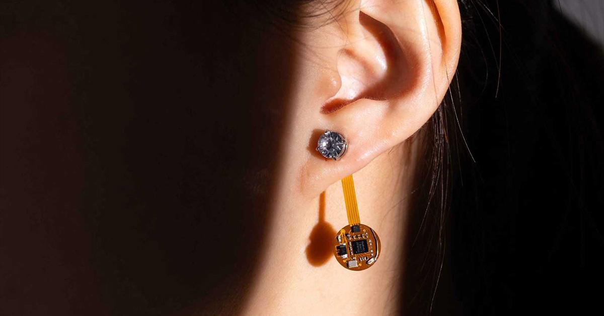 a wireless wearable