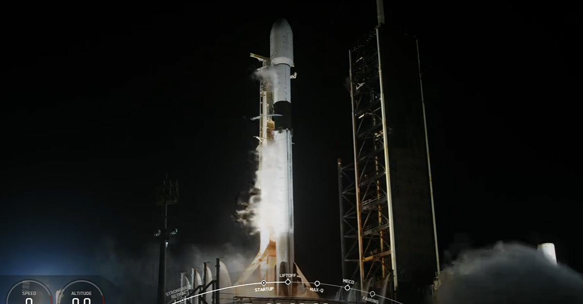 日本ispace與美國Firefly Aerospace於1月15日，透過SpaceX的獵鷹9號運載火箭（Falcon 9）火箭進行雙重登月發射。