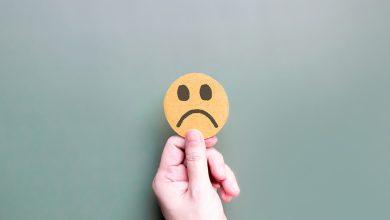 持續受到霸凌，可能讓受害者產生極度不安、焦慮，甚至發展成憂鬱症。（圖／123RF）