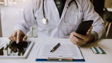 根據外媒報導，蘋果將要推出「AI醫生」的服務，相關App可能命名為「Health+」。（圖／123RF）