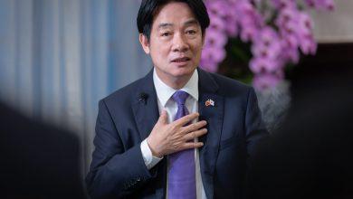 總統賴清德接受《日本經濟新聞》專訪時指出，台積電赴美投資是應客戶要求，與關稅無關，若美國對臺灣晶片課稅，反而不利臺灣IT產業赴美投資。