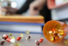 除了遺傳、壓力或疾病等因素外，體內缺乏特定維生素和礦物質也可能是導致掉髮的原因。（圖／123RF）