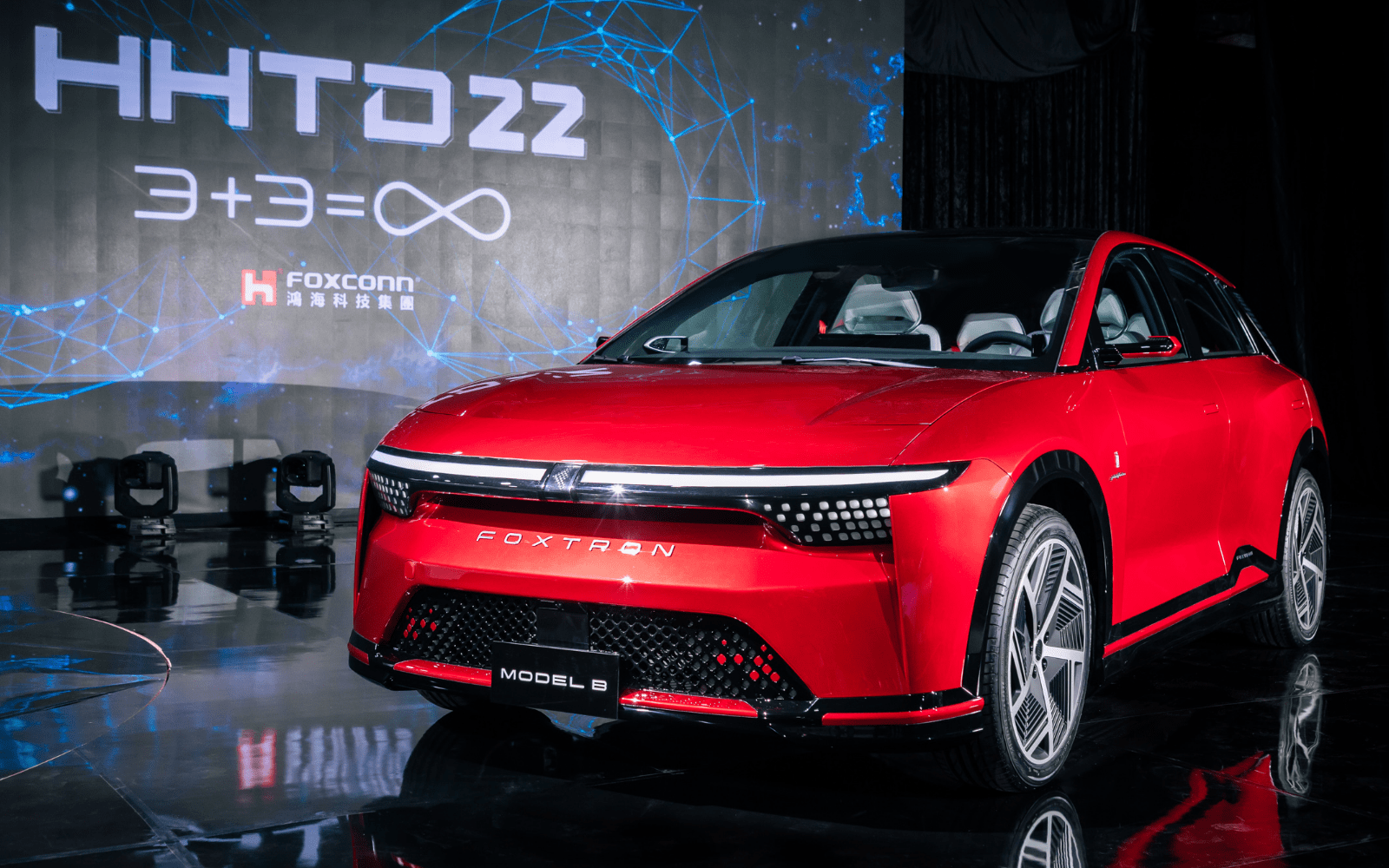 鴻海、裕隆合資的鴻華先進表示宣布,Model B乘用電動車預計將在今年第4季上市。(圖/截取自鴻海)