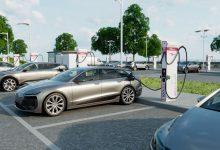 Ionity今年下半年將在歐洲推出支援最高600kW的超級快充站，讓電動車用戶在短短8分鐘內補充約300公里的續航力，充電速度接近傳統加油時間。