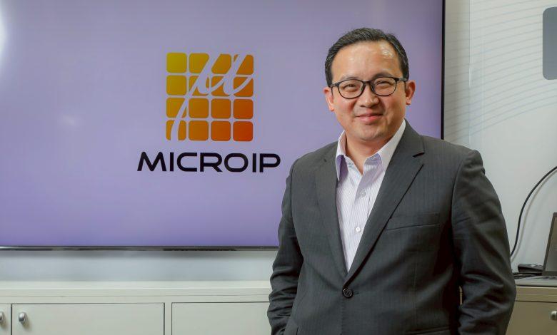 擷發科技董事長楊健盟希望用最直覺的方式，協助企業跨過技術門檻。（圖／擷發科技提供）