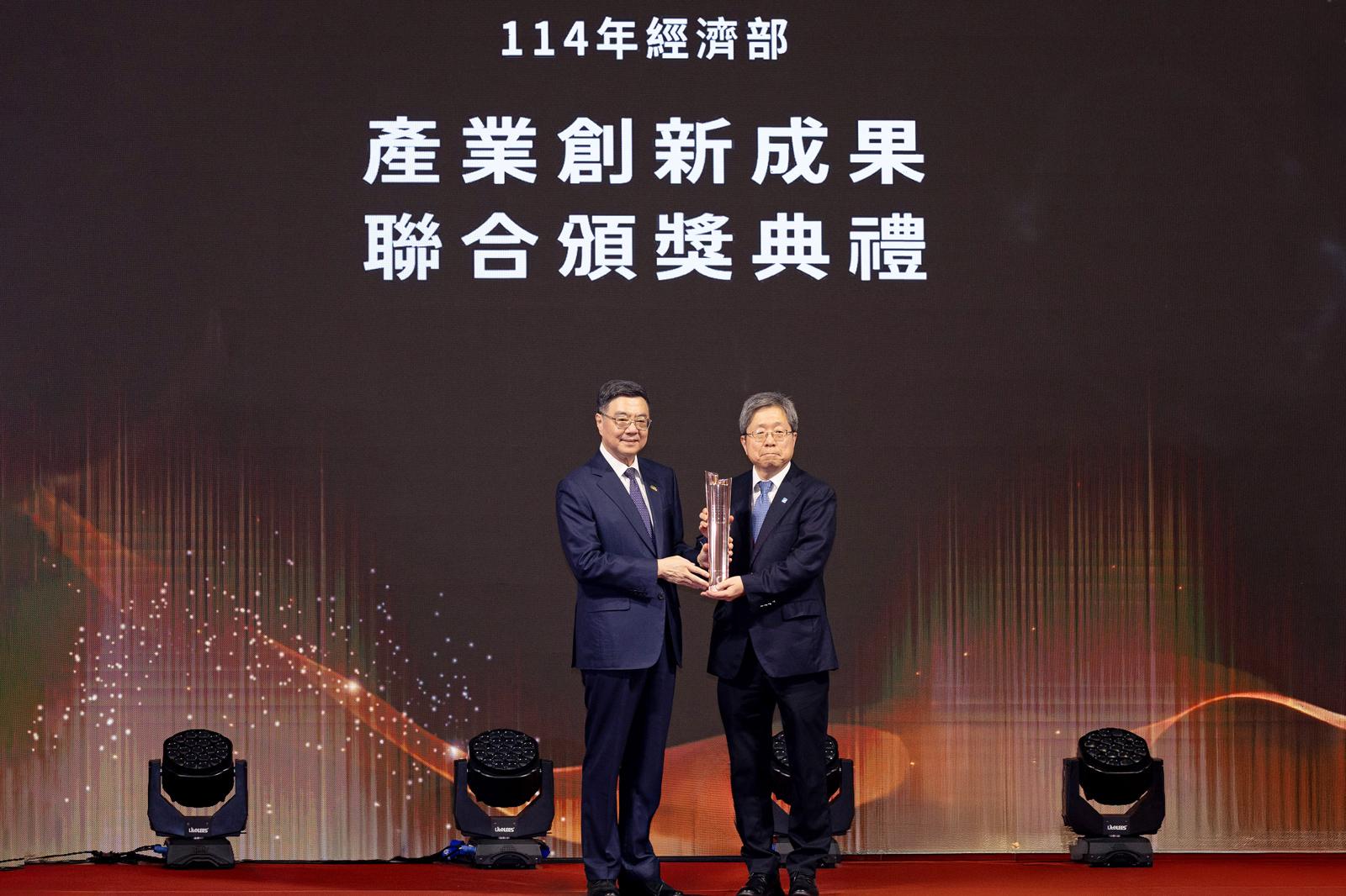 工研院在生醫領域的創新研發成果,榮獲2025年國家產業創新獎的「卓越創新獎」。(圖/工研院提供)