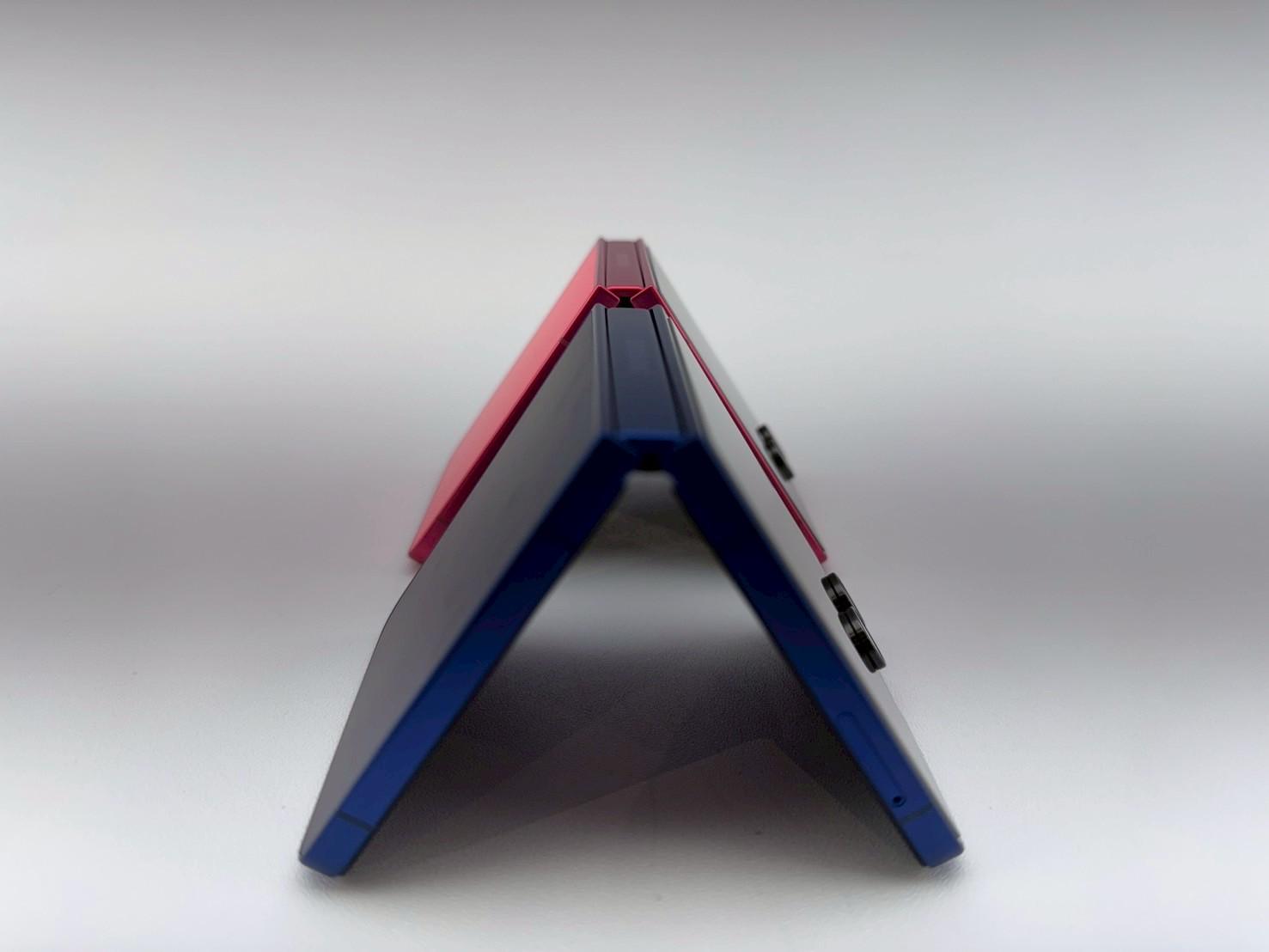 三星旗艦摺疊機Z Fold7、Z Flip 7亮相!輕薄AI新機成摺疊霸主 7 Galaxy Z Flip 7 1