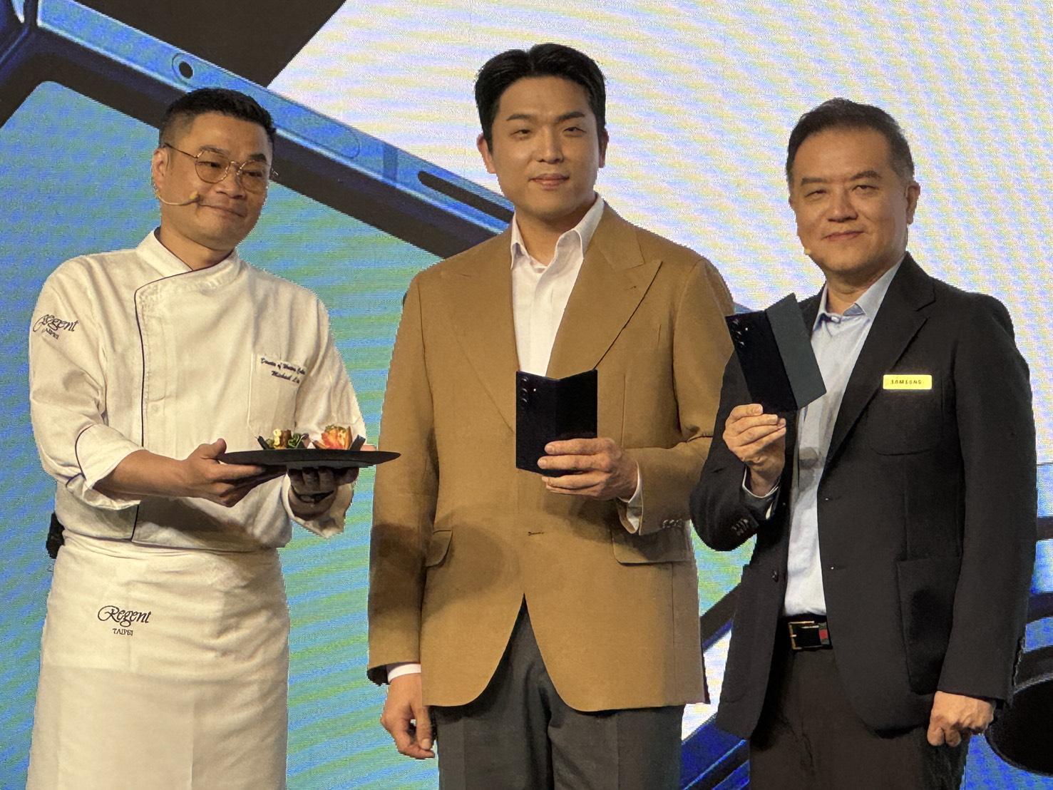 【懶人包】三星2025 Unpacked一次看!Galaxy Z Fold7、Z Flip7震撼登場 黑白大廚成代言人 4 S 14360612