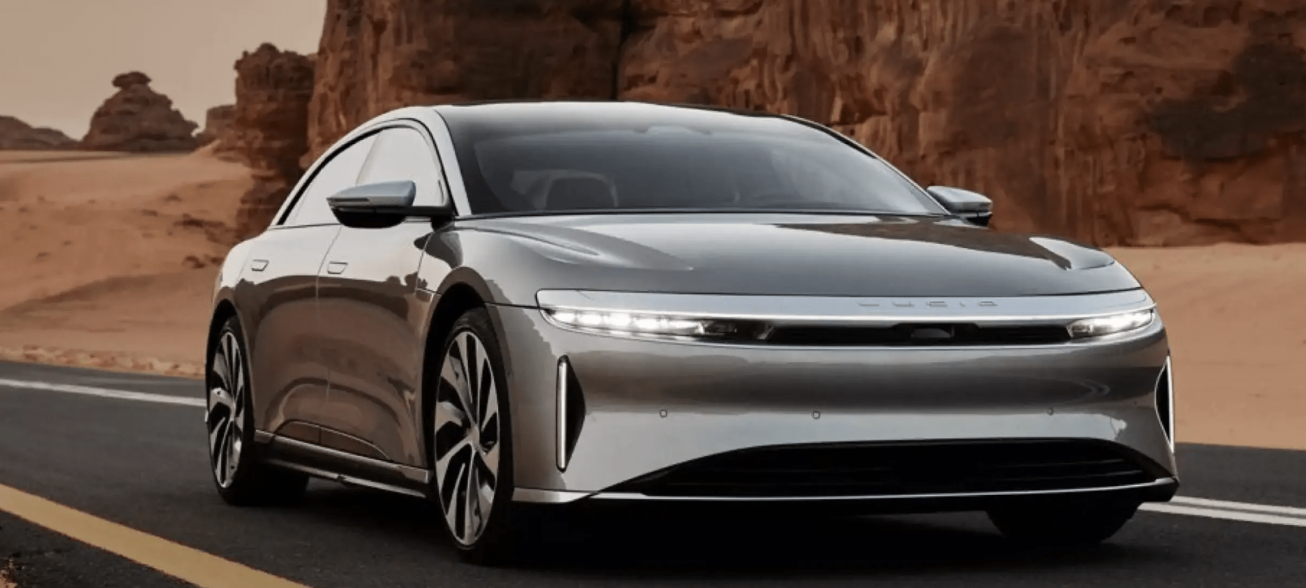 Lucid電動車Air Grand Touring創金氏世界紀錄 單次充電行駛1205公里 1 Lucid Air Grand Touring單次充電行駛約1205公里,創下金氏世界紀錄。(圖/截取自Lucid)