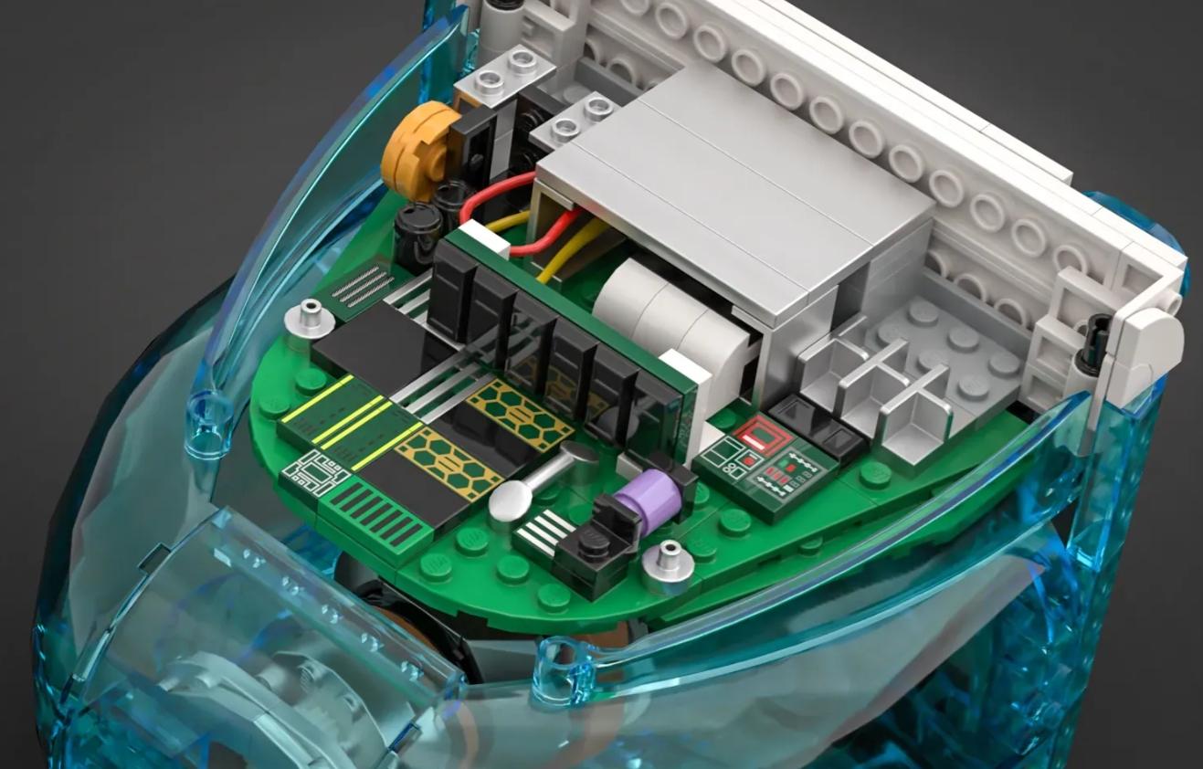 果粉打造「樂高蘋果夢」!神還原經典iMac G3電腦原貌 重拾復古情懷 9 1756435566652