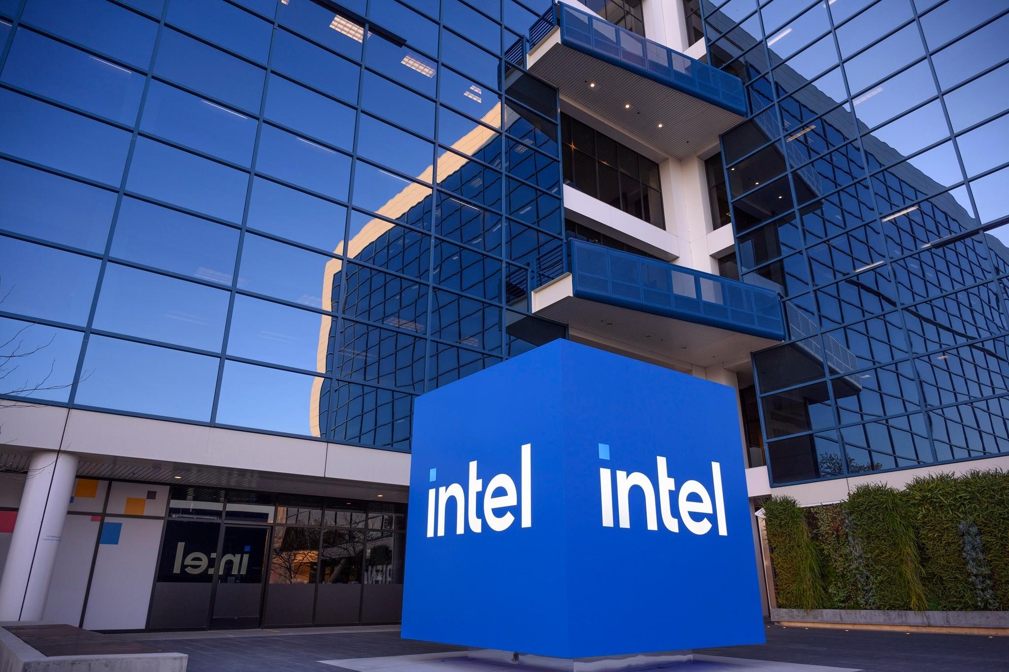 英特爾內部系統爆4項資安漏洞 全球逾27萬員工個資全外洩 1 Intel logo picture