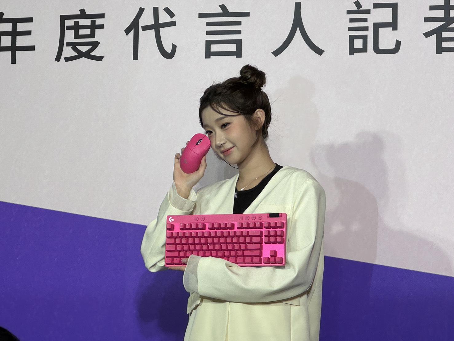 S 15106074 0