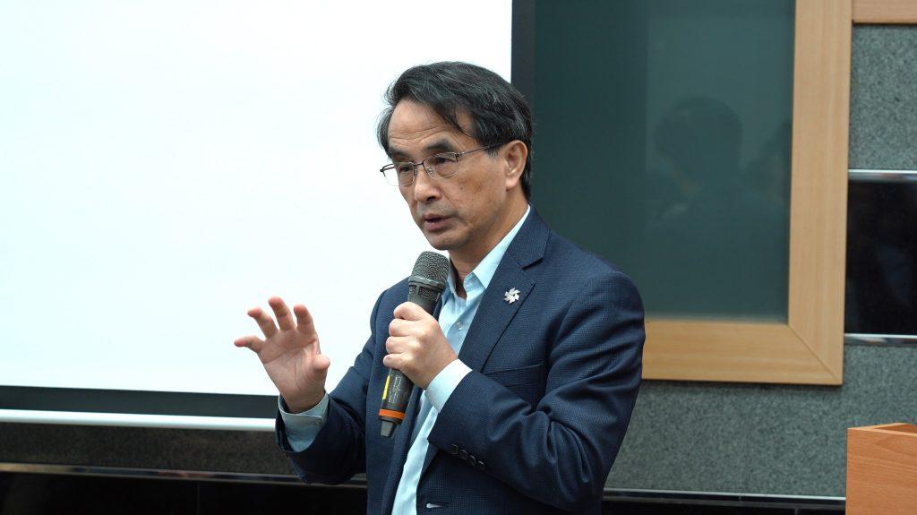 TASA主任吳宗信表示，藉由「通訊衛星製造產業平台」培養製造系統整合能力廠商，鏈結上下游，深化具規模的企業競爭力，「把環境建構好，陪伴台廠孵育」。