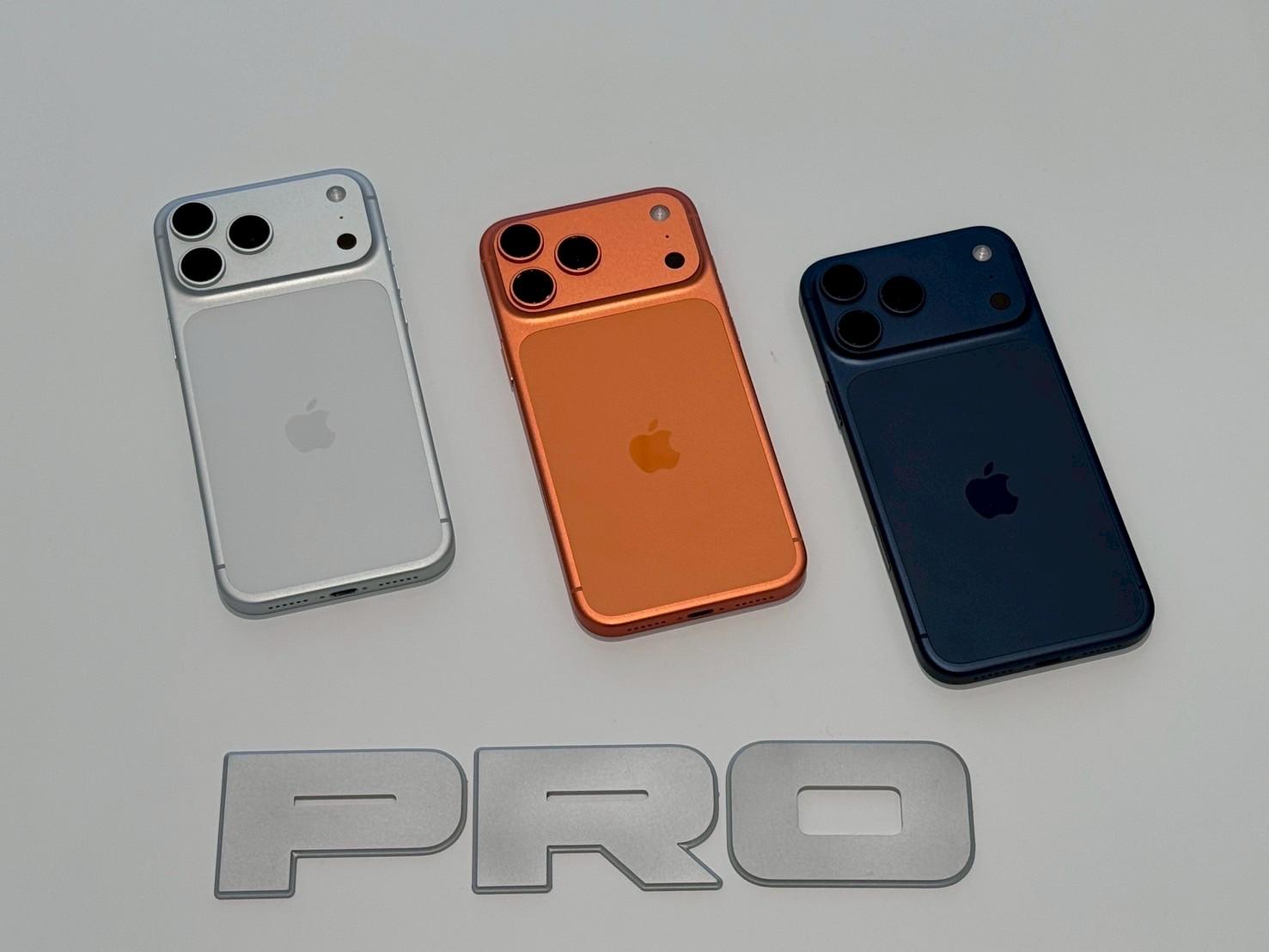 iPhone 17 Pro背蓋評價太兩極?傳iPhone 18 Pro有望修正 1 iPhone 17 PRO