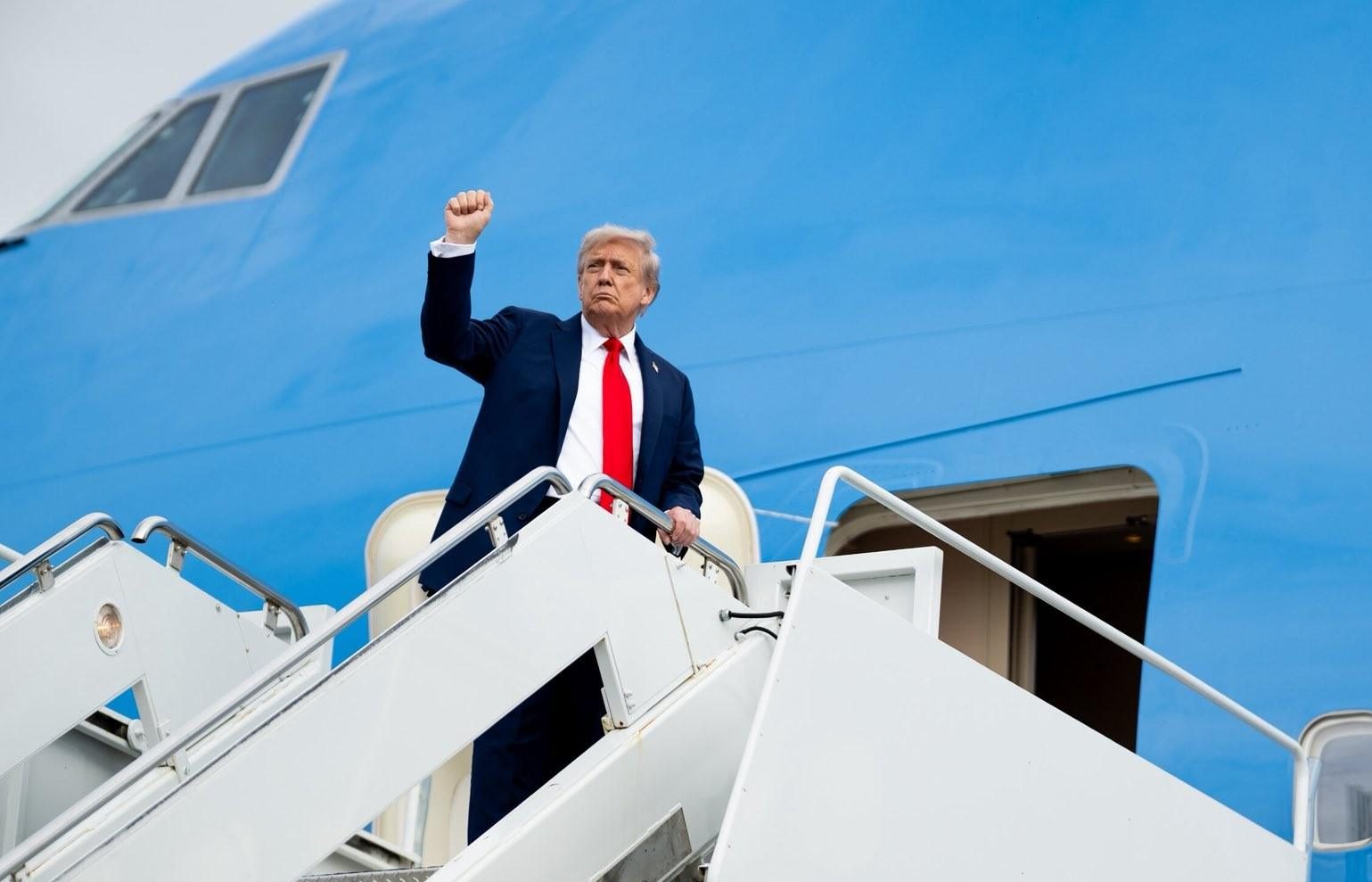 不設廠就吃關稅重拳!川普再籲不來美國投資半導體將有新「懲罰」 1 trump president 20250905 e1757036927358