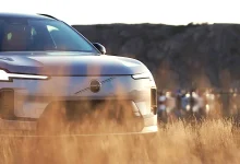 2026年款的Volvo XC70長程插電式混合動力車（PHEV）登場。（圖／截取自Volvo）