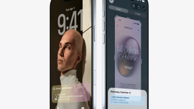 iPhone Air的USB-C埠採用3D列印的鈦金屬，變得異常纖薄。（圖／截取自蘋果）