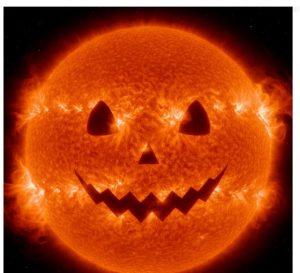 太陽變身「宇宙南瓜燈」!NASA捕捉萬聖節限定笑臉 1 1 18