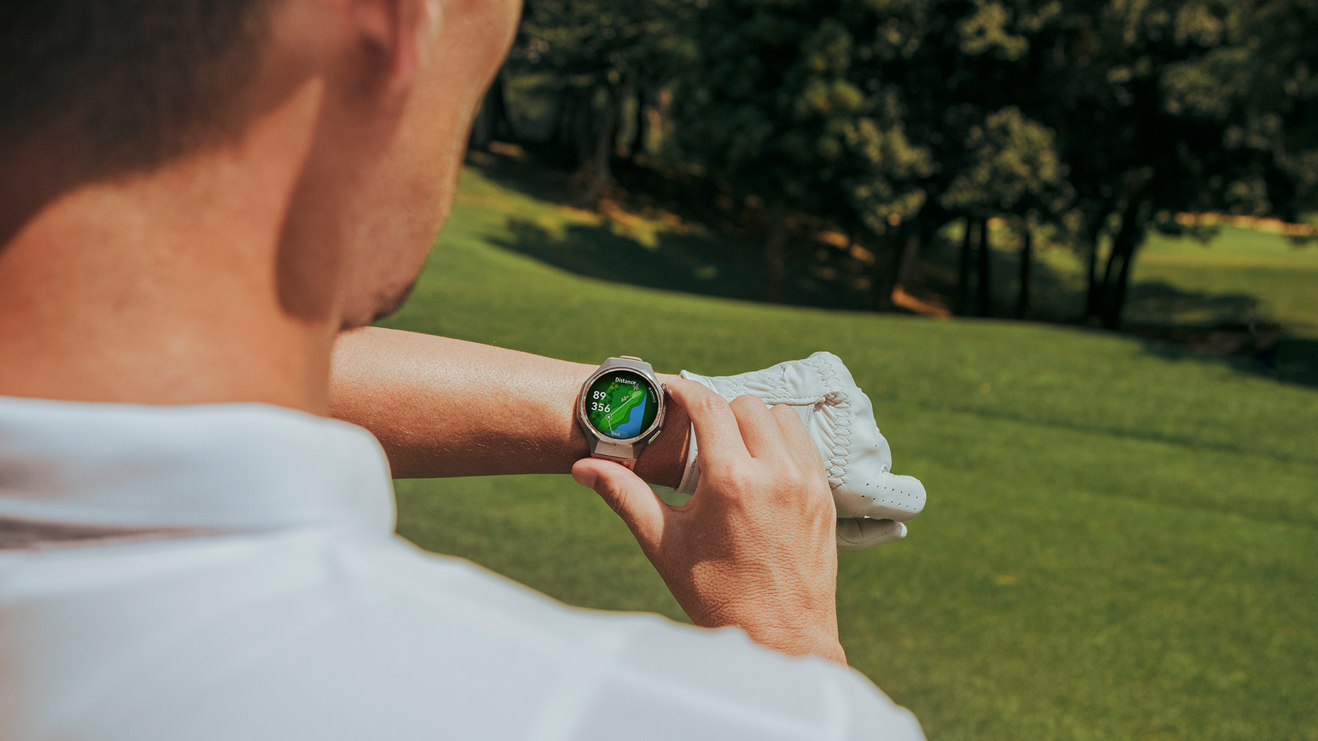 【HUAWEI】 HUAWEI WATCH GT 6 Pro戶外進階運動，搭載高爾夫球場地圖功能，伴你自在揮桿 1 1