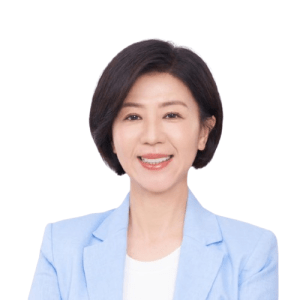 王育敏 removebg preview