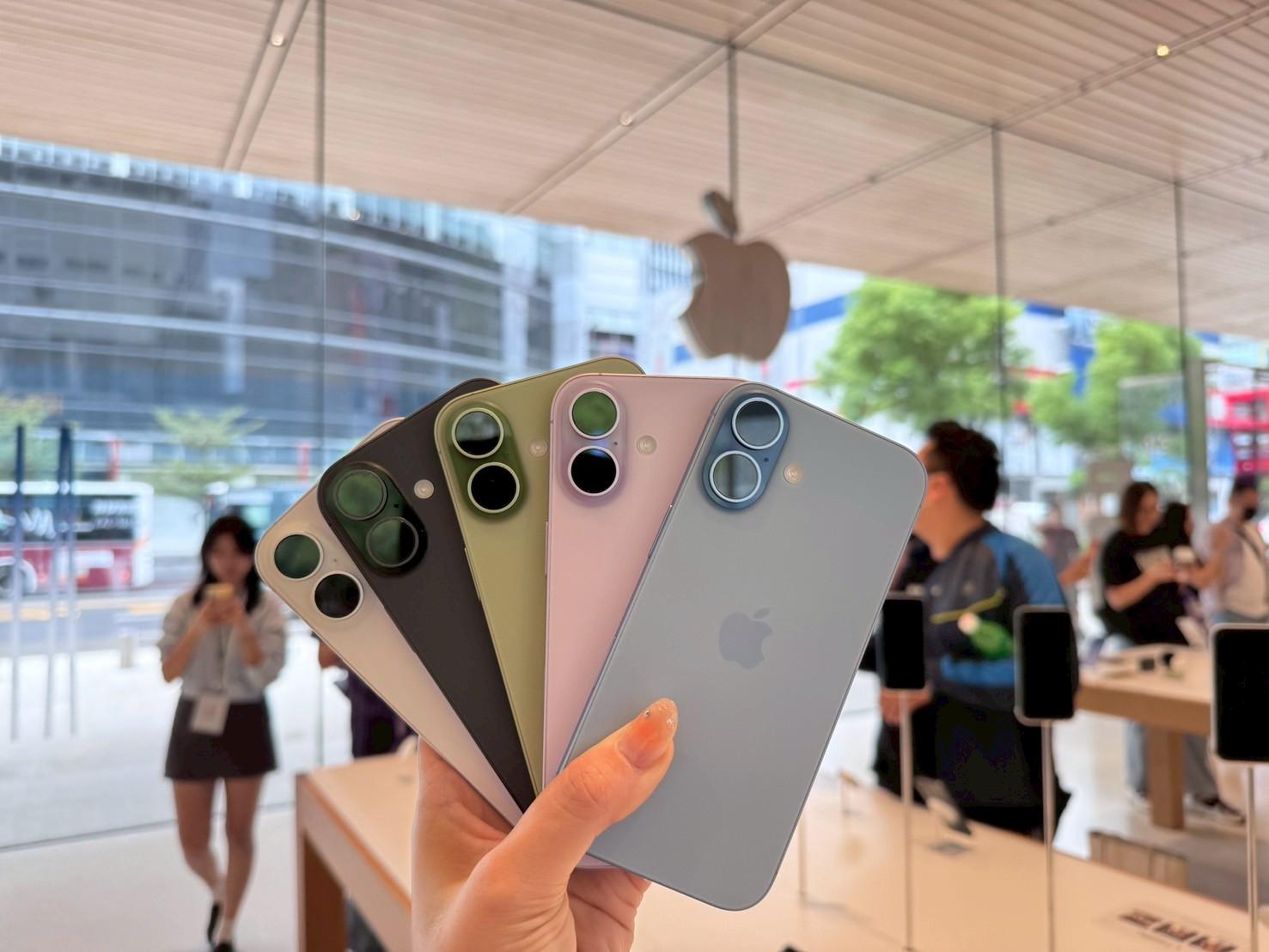 蘋果iPhone 17系列銷量強勁!助蘋果股價衝上歷史新高 1 蘋果資料圖iPhone 17