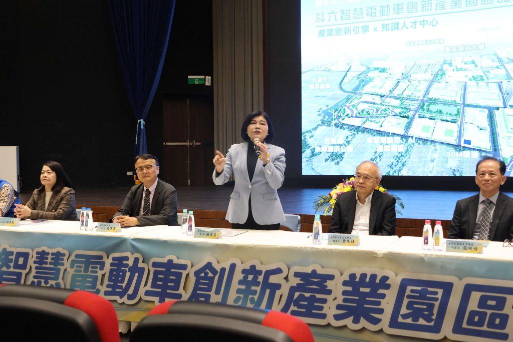 04728648 6656 487c 9133 c1177b12a854