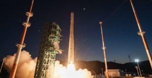 韓國自主火箭再添佳績 努里號完成第四度升空任務 1 1 19