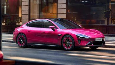 xiaomi su7 magenta 1400x933 1