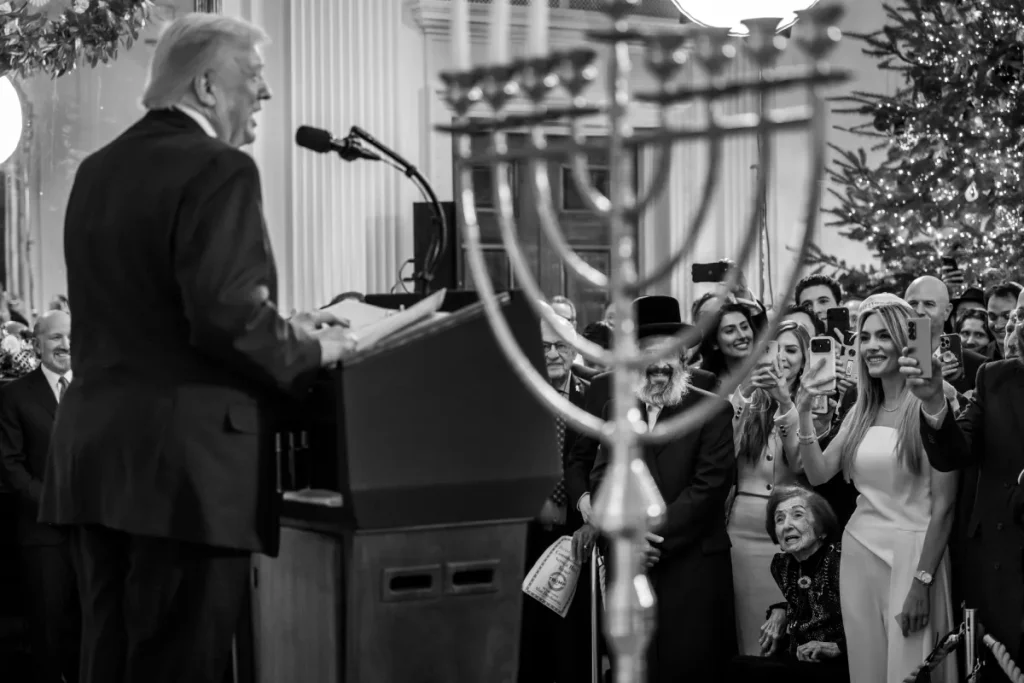 精選 8 P20251216MR 1367