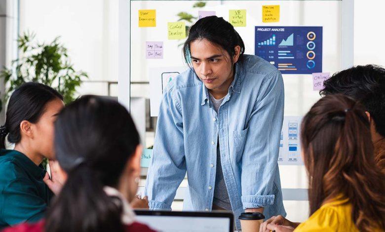 上班族的工作職場。（圖／123RF）