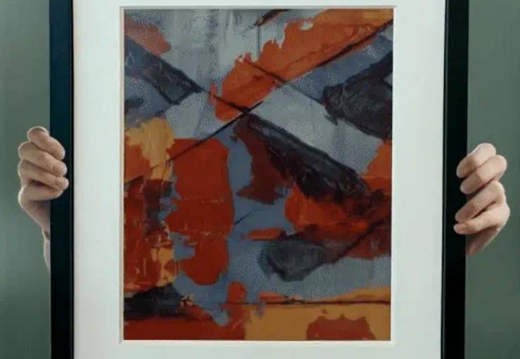 《哈利波特》裡會動的畫成真了!這個「AI電子畫框」 讓你用說的能變出新的圖 1 1767578287090