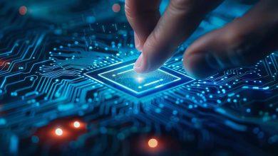 手機運算媲美桌機?傳高通新一代晶片時脈衝上5.5 GHz 採台積電2奈米製程 11 晶片。(圖/123RF)