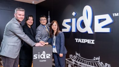 Side和PTW Holdings的代表蒞臨全新的台北工作室 由左至右分別為 Martin McBride（Side溝通長）、橘鐵平（PTW控股執行長兼總裁暨Side董事長）、張趯馨（Side台北工作室負責人）、夏曉群。（圖／Side提供）