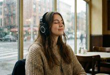 聽音樂。（圖／AI生成）