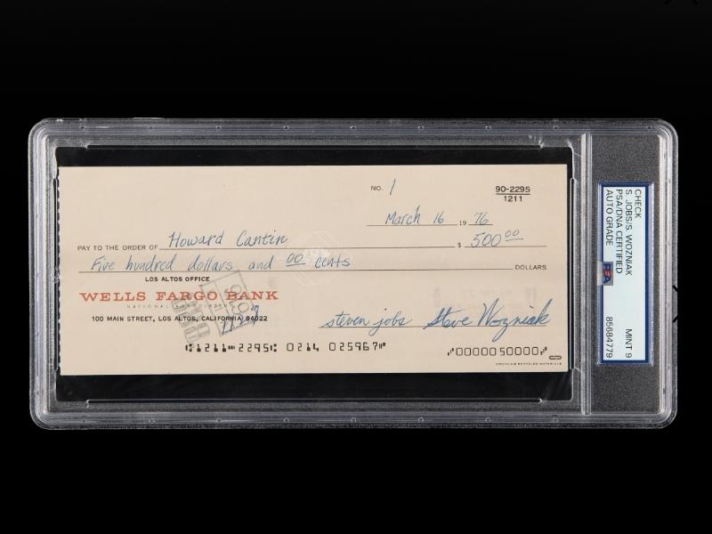 史蒂夫·賈伯斯和史蒂夫·沃茲尼亞克親筆簽名的1976年蘋果電腦支票（編號1），抬頭為Apple 1印刷電路板設計師霍華德·坎廷——PSA評級9級（完美品相） 1