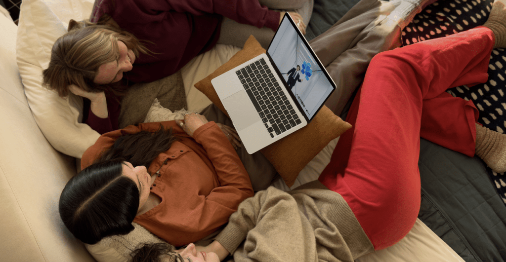 蘋果（Apple）正著手研發一款「超薄型」的Face ID組件，有望登陸MacBook。（圖／截取自蘋果官網）