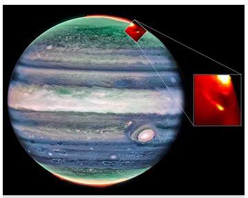 JWST捕捉伊歐與歐羅巴極光足跡，首次光譜測量顯示伊歐極光物理特性劇烈變化，可能與電子撞擊木星大氣有關。（圖／取自Northumbria University）
