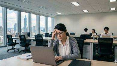 AI正悄悄重塑工作市場，半數初階白領工作可能在未來五年消失。（圖／AI生成）