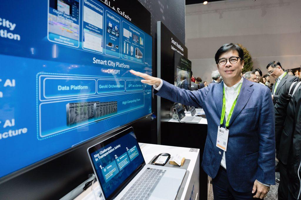 高雄市長陳其邁出席全球最大人工智慧盛會NVIDIA GTC大會，透過「智慧高雄燈塔計畫」向國際展現高雄「主權 AI」的實踐。（圖／高雄市政府提供）