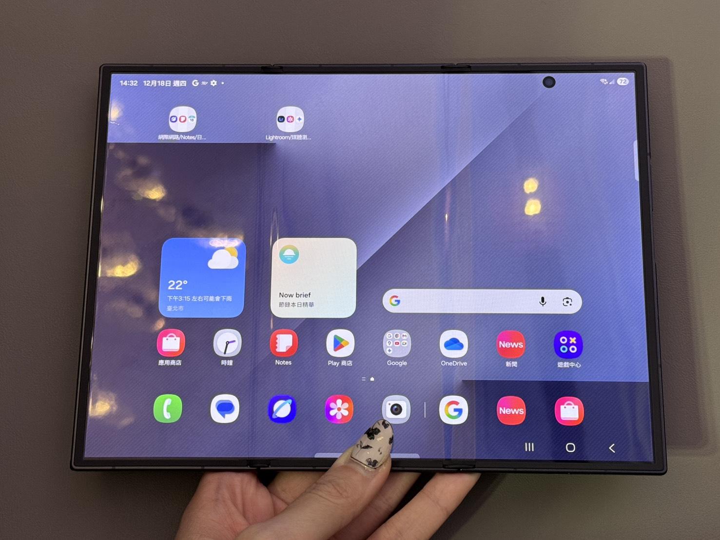 Galaxy Z TriFold 每次補貨都會迅速售罄。三星預計本週在其本土市場韓國再次補貨，但最新報導稱，這將是最後一次補貨。（資料圖／記者 孟圓琦攝）