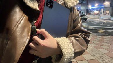 Xiaomi Pad 8 的機身更薄，電量更大，對於需要常跑不同現場記錄的文書需求、通勤車上追劇而言，3:2 長寬比讓視覺體驗更舒適，且便攜舒適 。（圖／記者 孟圓琦攝）