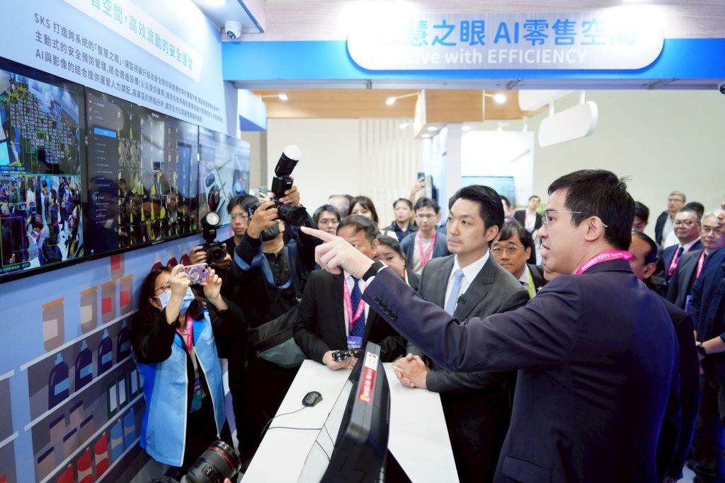 蔣萬安表示，未來市府將持續與產業界合作，深化AI在救災、消防、交通、教育及水資源管理等領域的應用。（圖／台北市政府提供）