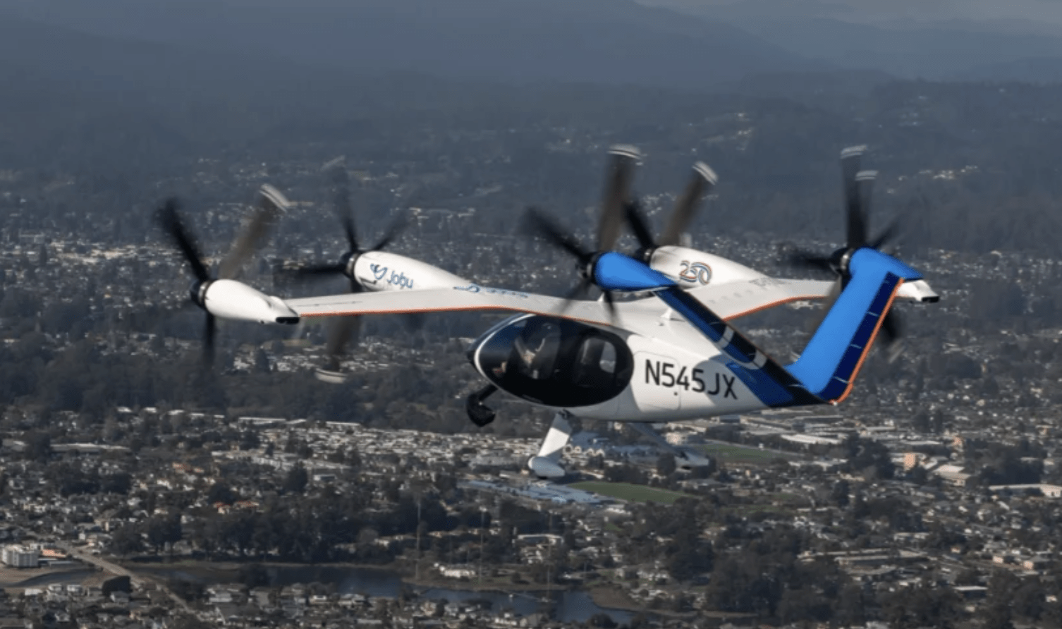 美國聯邦航空管理局（FAA）批准8項試點計畫，其中包含允許Joby Aviation在全美26個州展開電動飛機測試。（圖／截取自Joby Aviation）