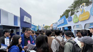 2026清大校徵/2萬職缺搶才!清大工工系學生鎖定實習 卡位IC設計產業 5 清大校園徵才熱鬧登場,現場人潮絡繹不絕。(圖/記者彭夢竺攝影)