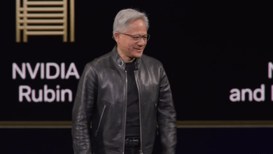 超越地表最強?輝達GTC 2026盛大展開 黃仁勳看好Blackwell與Rubin產值破兆美元 5 黃仁勳在GTC大會上的主題演講,分享人工智慧、人工智慧工廠和物理人工智慧如何驅動下一代智慧系統。(圖/擷取自輝達GTC官方直播)