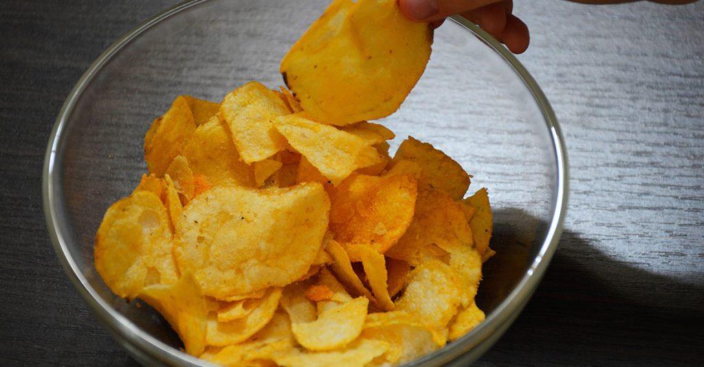 洋芋片 零食（圖／123RF）